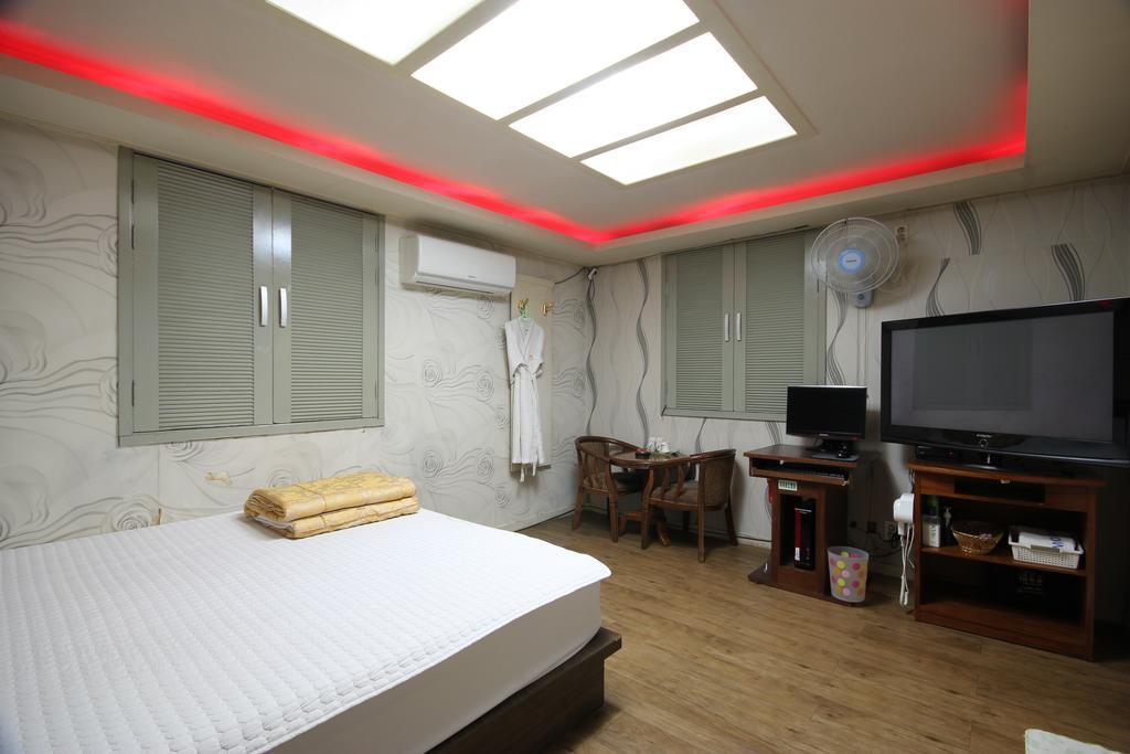 Hotel Bridge Busan Ruang foto